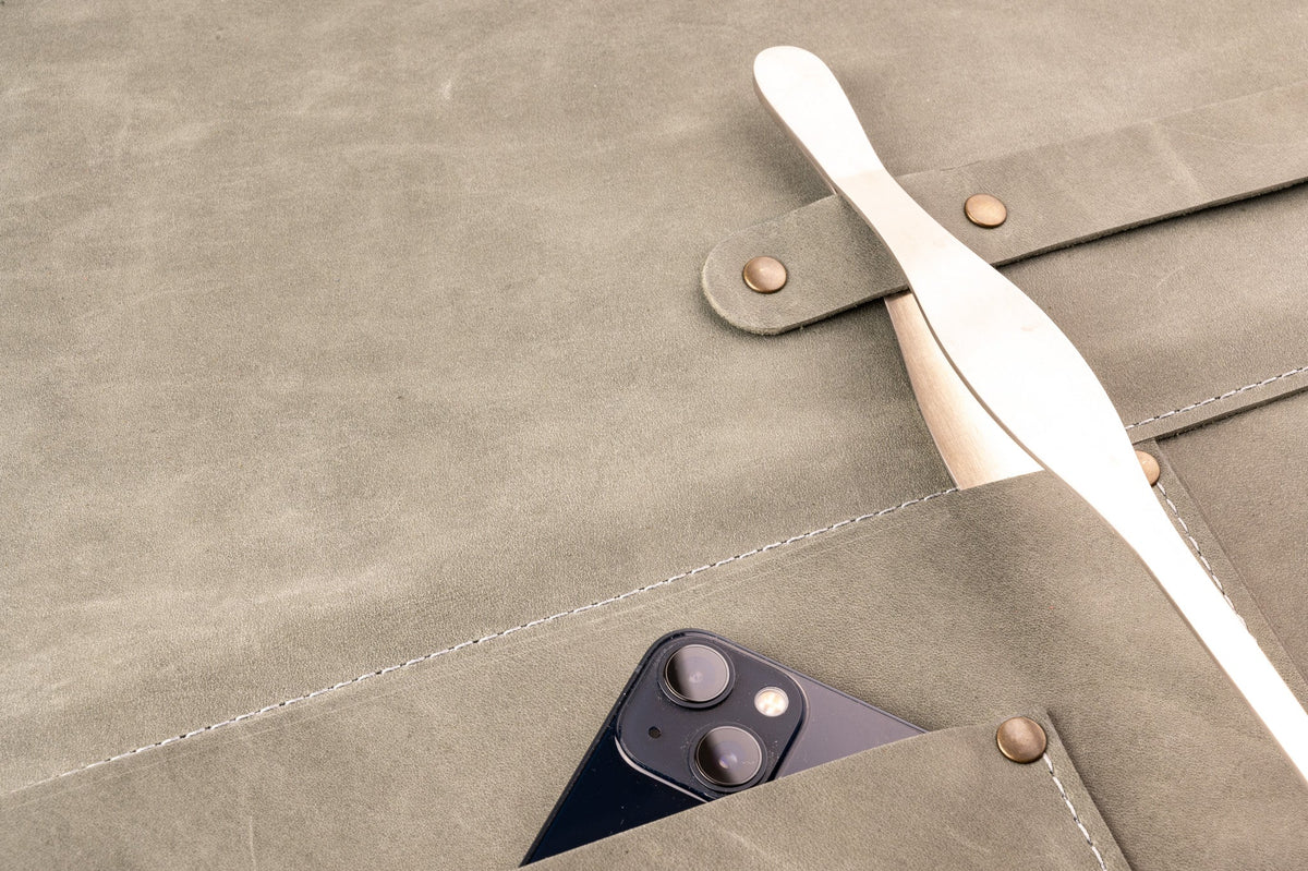 Leder Grillschürze – Camel - LederGlück Manufaktur