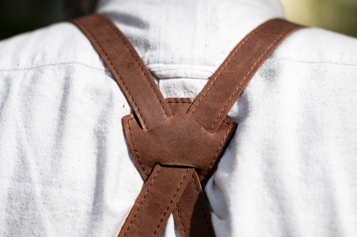 Leder Grillschürze – Mocca - LederGlück Manufaktur
